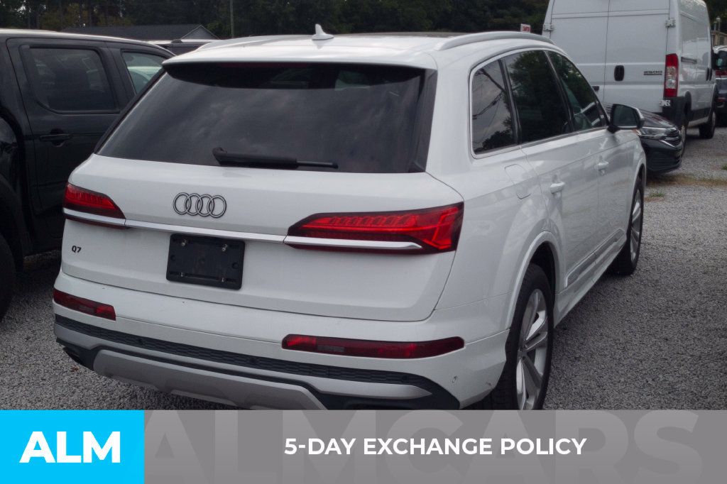 Used 2025 Audi Q7 3.0T Premium Plus AWD/4WD image 3