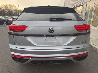 Used 2023 Volkswagen Atlas Cross Sport SEL R-Line