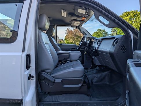 Used 2012 Ford F250 XL w/ PWR Equipment Group AWD/4WD image 17