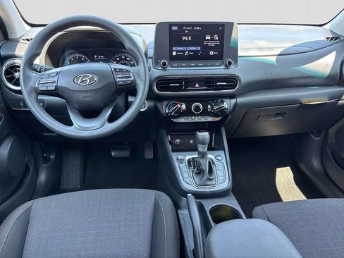 Used 2023 Hyundai Kona SEL AWD/4WD image 10