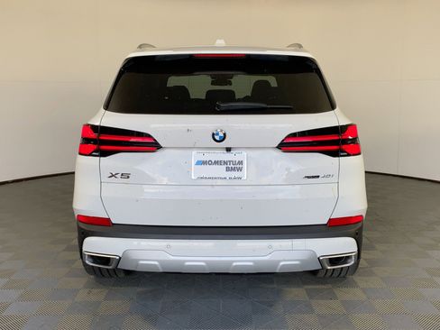 New 2026 BMW X5 sDrive40i w/ Executive Package image 8