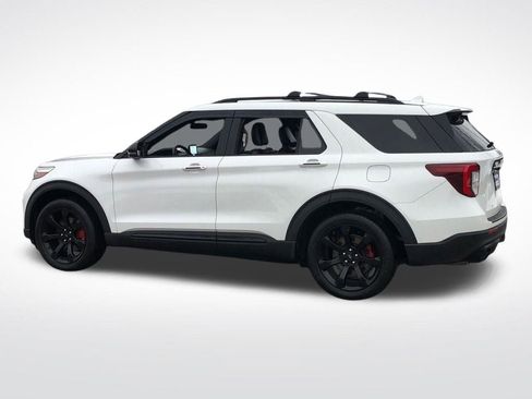 Used 2020 Ford Explorer ST w/ ST Street Pack image 8