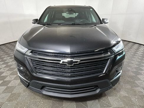 Used 2022 Chevrolet Traverse LT FWD image 10
