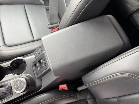 Used 2022 Ford Bronco Badlands image 30