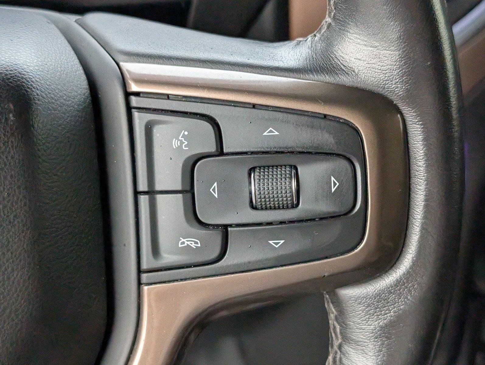 Used 2022 Chevrolet Silverado 3500 High Country w/ Safety Package II AWD/4WD image 28