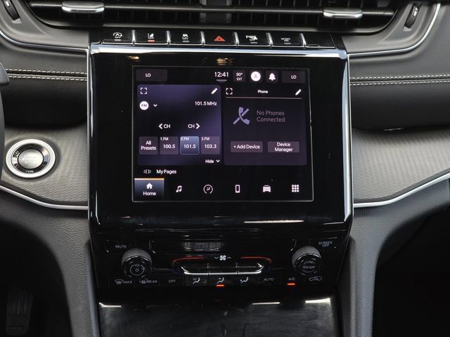 Used 2025 Jeep Grand Cherokee L Laredo RWD image 12
