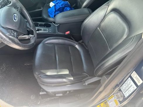 Used 2020 Ford Escape SEL FWD image 4