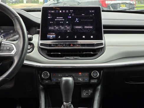 Used 2022 Jeep Compass Limited image 25