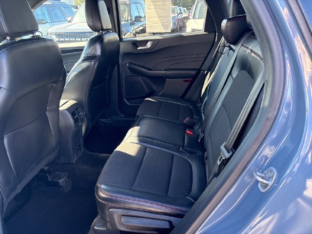 Used 2024 Ford Escape ST-Line w/ Tech Pack #1 AWD/4WD image 11