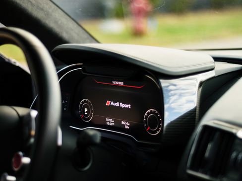 Used 2020 Audi R8 V10 performance image 14