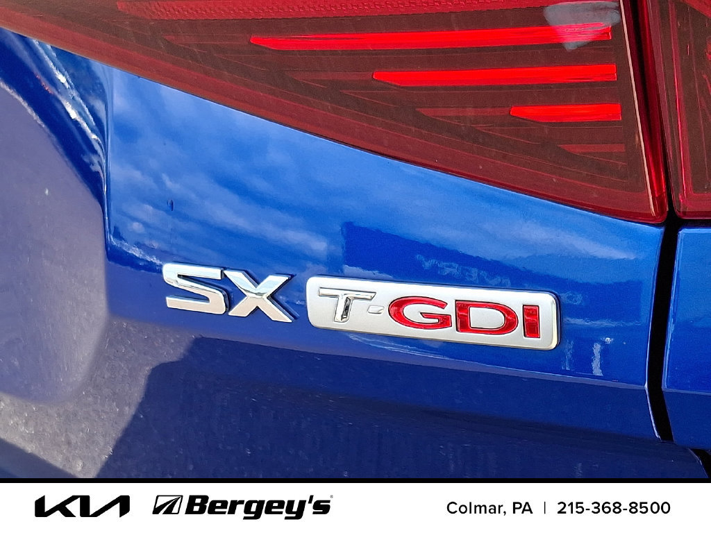 Certified 2021 Kia Seltos SX w/ SX Sunroof Package AWD/4WD image 35