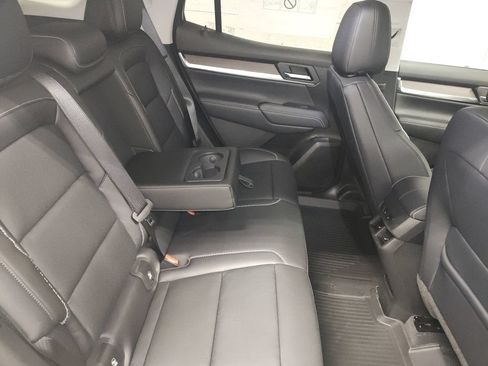 New 2027 GMC Terrain Denali w/ LPO, Floor Liner Package AWD/4WD image 11