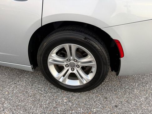 Used 2020 Dodge Charger SXT w/ Leather Interior Group image 26