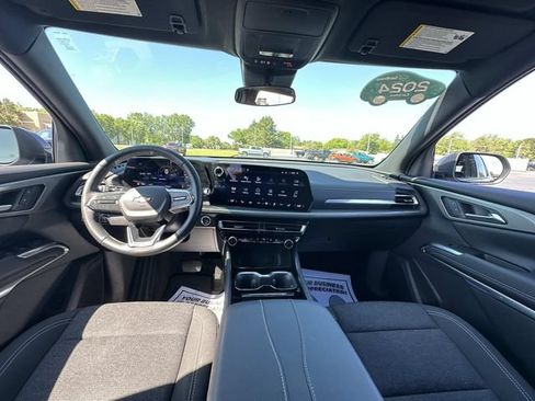 Certified 2024 Chevrolet Traverse LT w/ Trailering Package AWD/4WD image 21