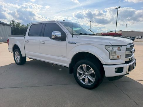 Used 2015 Ford F150 Platinum w/ Trailer Tow Package AWD/4WD image 27