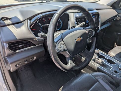 Used 2021 Chevrolet Traverse Premier w/ Redline Edition FWD image 17