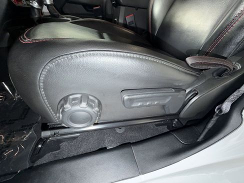 Used 2021 Jeep Wrangler Unlimited Rubicon image 14