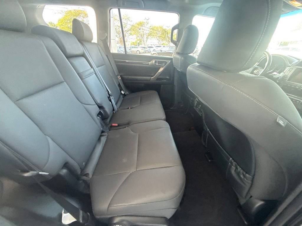 Used 2019 Lexus GX 460 w/ Navigation Package AWD/4WD image 37