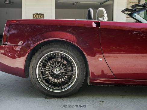 Used 2006 Cadillac XLR RWD image 10