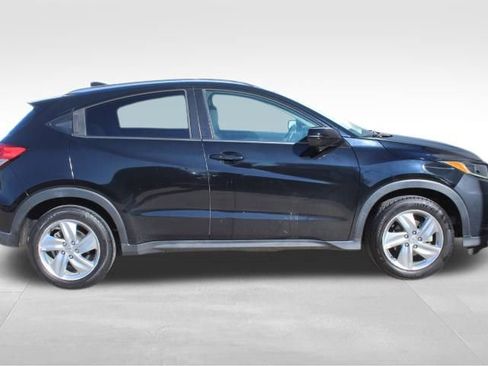 Used 2019 Honda HR-V EX image 3