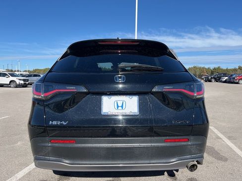 Certified 2023 Honda HR-V Sport image 5
