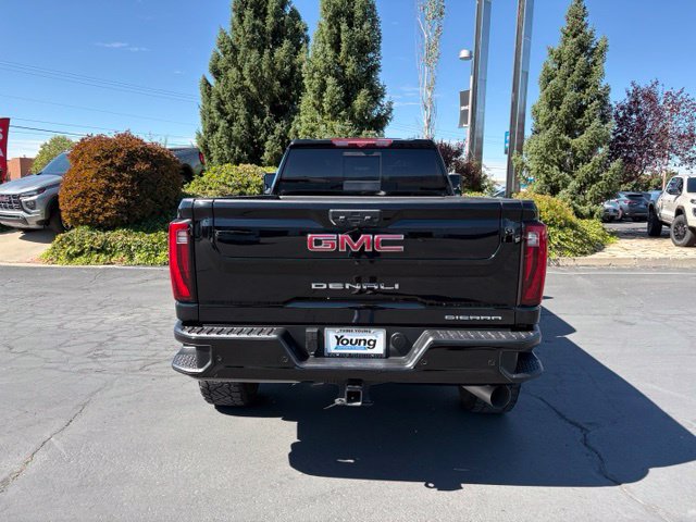Used 2025 GMC Sierra 3500 Denali w/ Denali Reserve Package AWD/4WD image 5