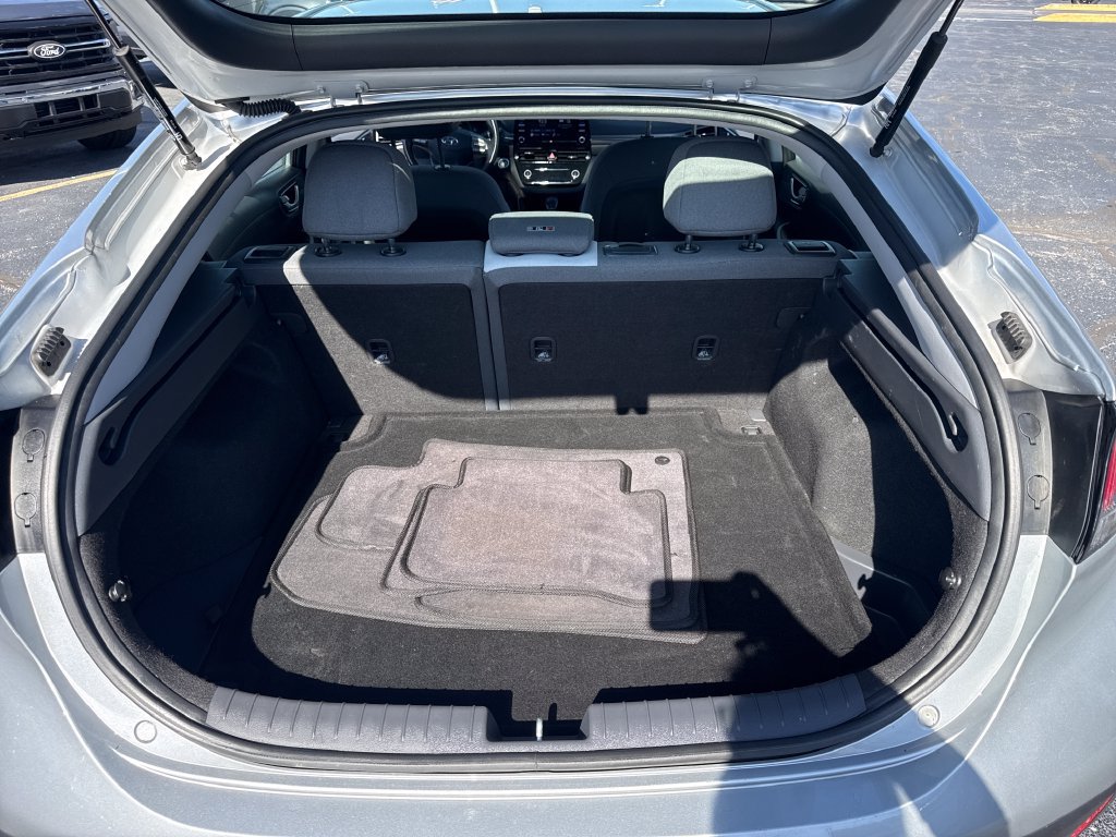 Used 2022 Hyundai Ioniq SEL FWD image 14
