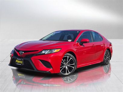 Used 2019 Toyota Camry SE