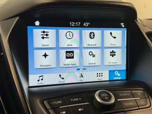 Used 2019 Ford Escape SE image 15