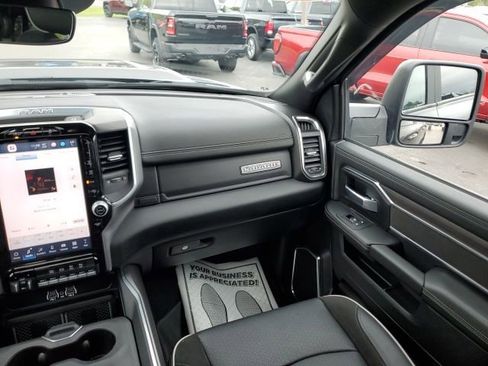 Used 2025 RAM 2500 Laramie w/ Night Edition AWD/4WD image 16