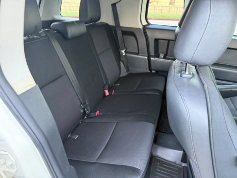 Used 2011 Toyota FJ Cruiser 2WD w/ Convenience Pkg image 15