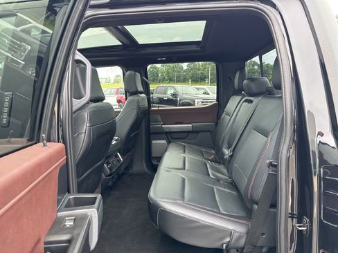 Certified 2022 Ford F150 Lariat w/ Equipment Group 502A High image 16