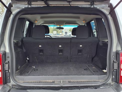 Used 2007 Jeep Liberty Sport AWD/4WD image 7
