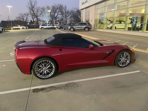 Used 2014 Chevrolet Corvette Stingray Convertible w/ 3LT Preferred Equipment Group image 4