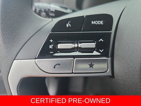 Certified 2026 Hyundai Elantra Hybrid FWD image 17