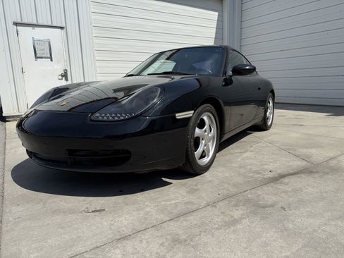 Used 2000 Porsche 911 Carrera 4 image 46