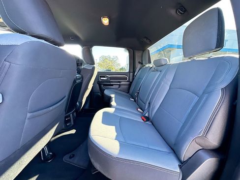 Used 2024 RAM 2500 Big Horn image 23