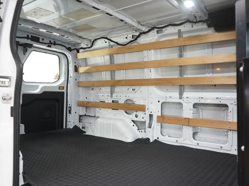 Used 2023 Ford Transit 250 Low Roof AWD w/ Exterior Upgrade Package image 14