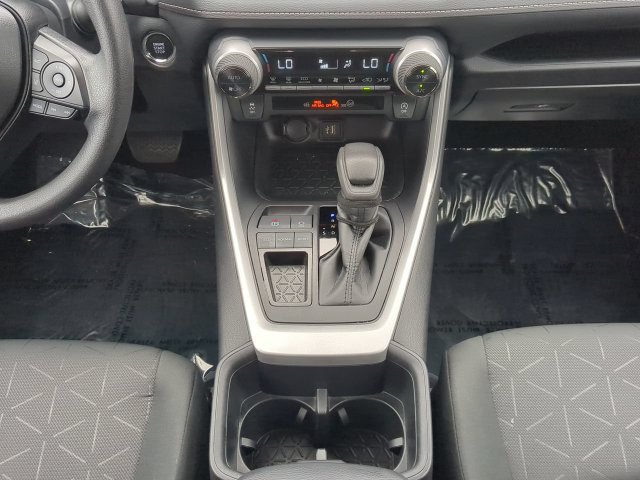 Certified 2024 Toyota RAV4 XLE w/ Convenience Package FWD image 21