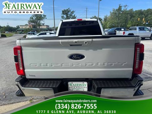 Used 2025 Ford F250 Lariat AWD/4WD image 7