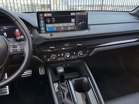 Used 2024 Honda Accord Sport image 19