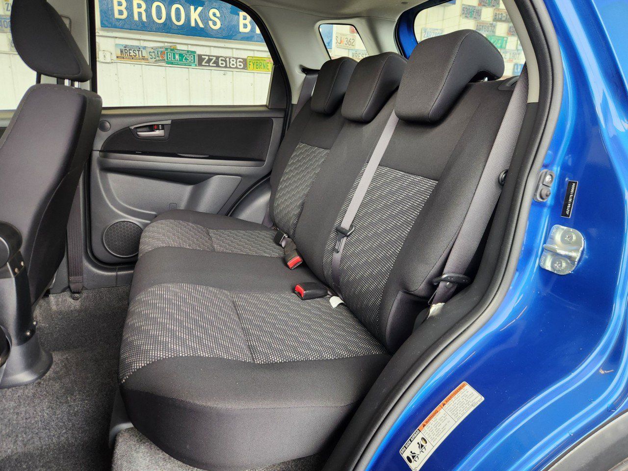 Used 2007 Suzuki SX4 AWD Hatchback image 6