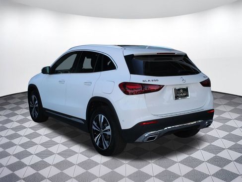 New 2026 Mercedes-Benz GLA 250 4MATIC image 3