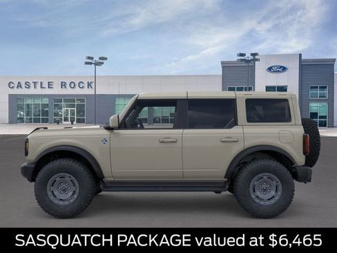 New 2025 Ford Bronco Outer Banks w/ Sasquatch Package AWD/4WD image 3