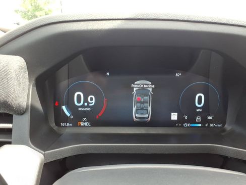Used 2026 Ford Explorer Active RWD image 19