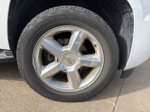 Used 2013 Chevrolet Tahoe LS image 4