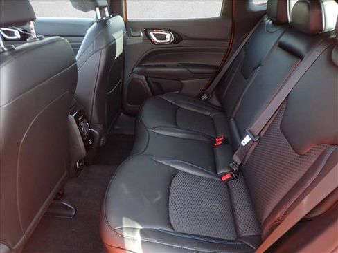 New 2026 Jeep Compass Latitude w/ Sun and Sound Group image 10