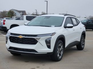 New 2026 Chevrolet Trax LT w/ Driver Confidence Package video 2