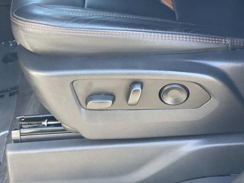 Used 2023 GMC Sierra 1500 AT4 w/ AT4 Premium Package image 20