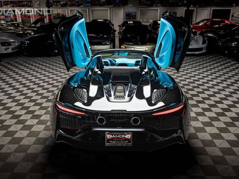 Used 2026 McLaren Artura Spider RWD image 78